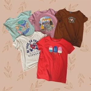 Bundle youth large graphic Ts raccoon be kind animals heart love cute popsicle